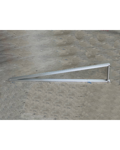 Solar panel triangle mounting bracket